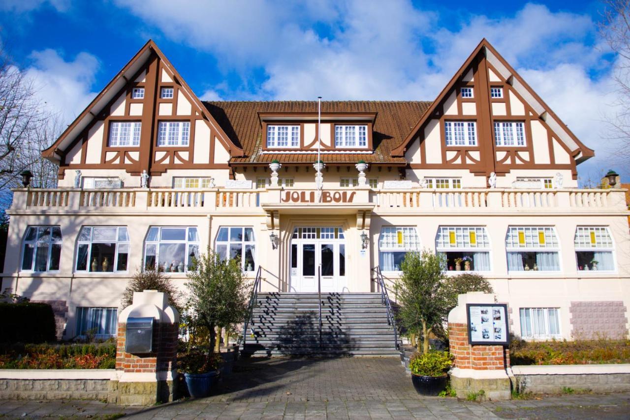 Boutique Hotel Joli bois Le Coq Extérieur photo