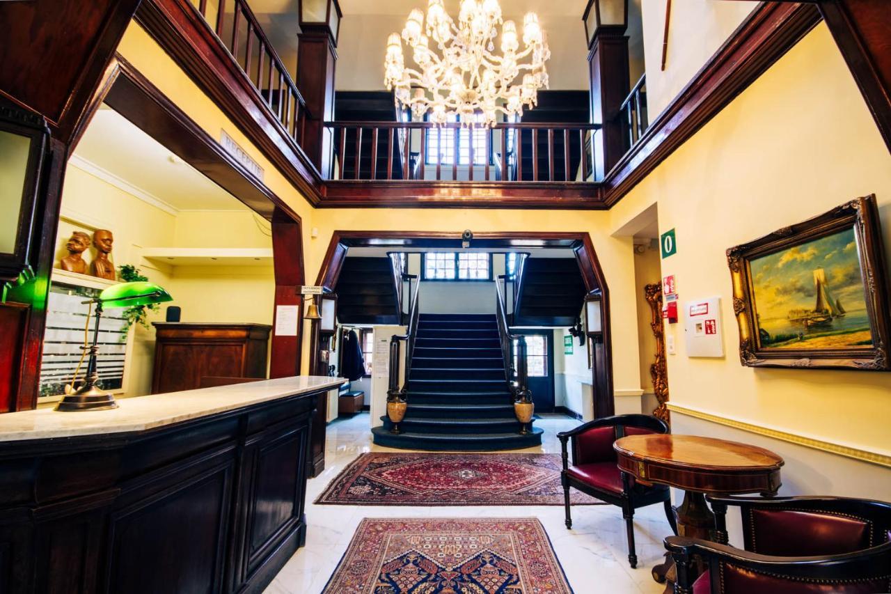 Boutique Hotel Joli bois Le Coq Extérieur photo
